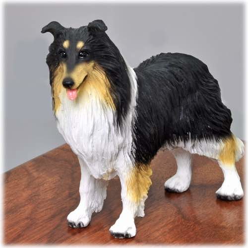 Tricolor Border Collie Cremation Urn figurine, detail